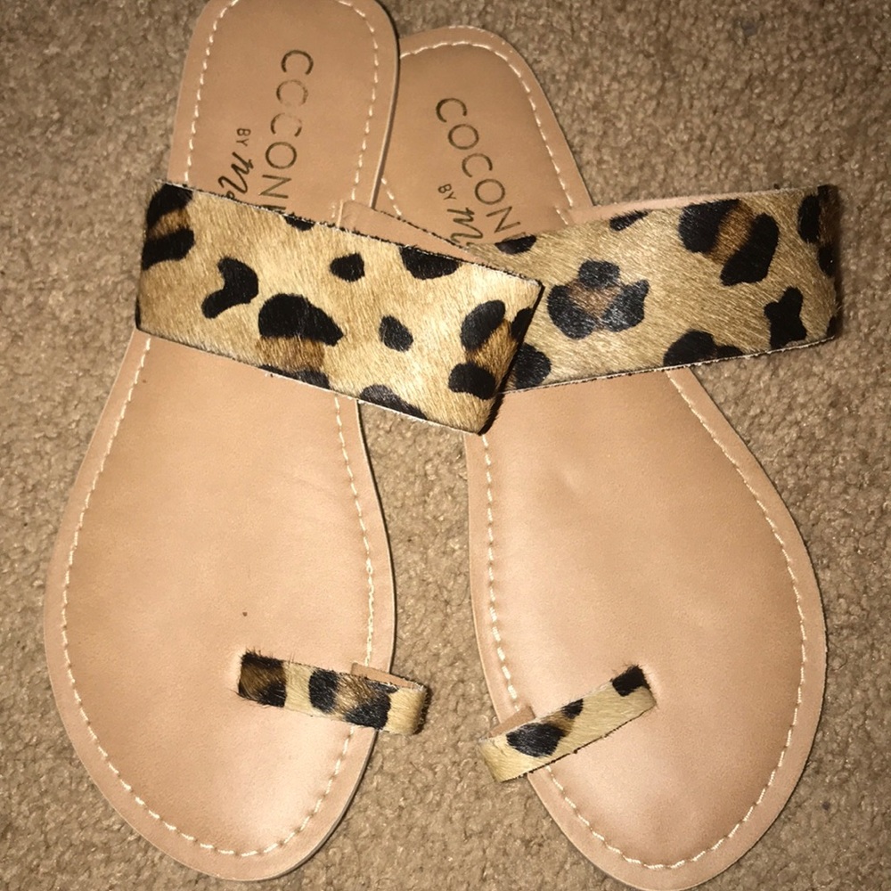 Sandals. Great condition!